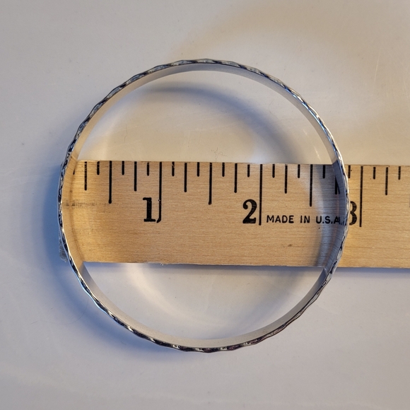 Silver-tone & Rhinestones Bangle Bracelet Bundle (8 Bangle Bracelet Bundle) - Picture 10 of 16